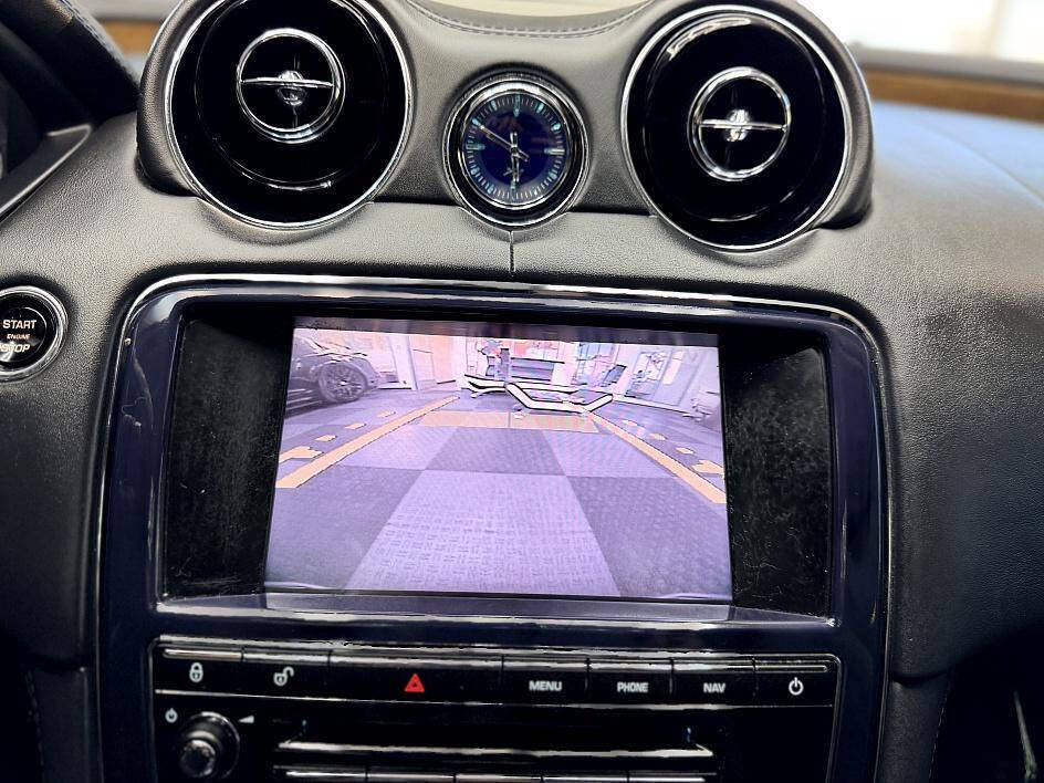 Used 2012 Jaguar XJ L Supercharged RWD image 14