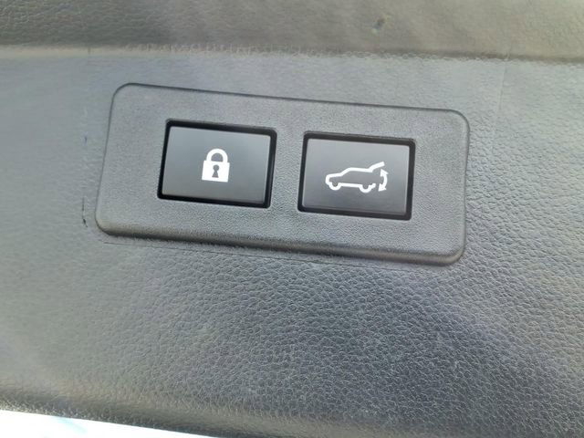 Certified 2025 Subaru Outback Premium image 8