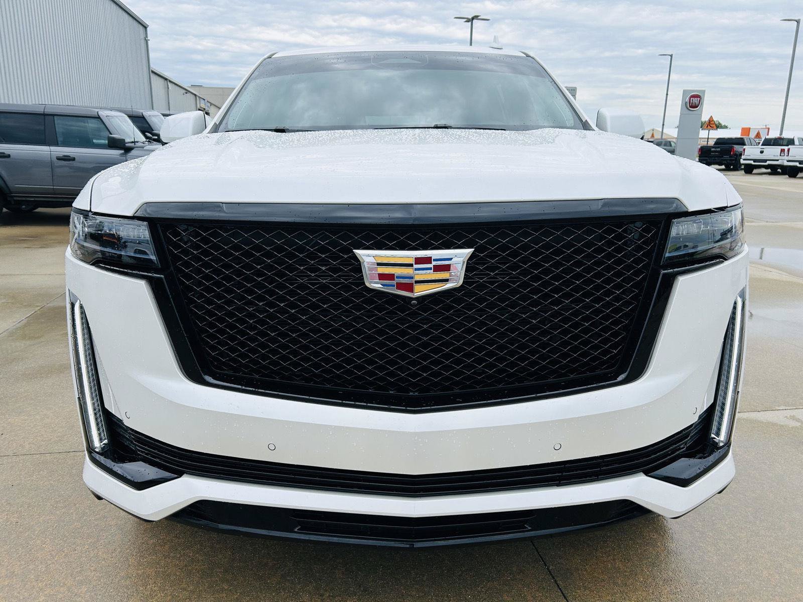 Used 2024 Cadillac Escalade Sport Platinum AWD/4WD image 45