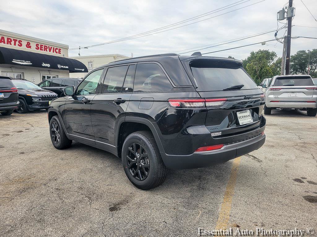 New 2026 Jeep Grand Cherokee Altitude AWD/4WD image 11