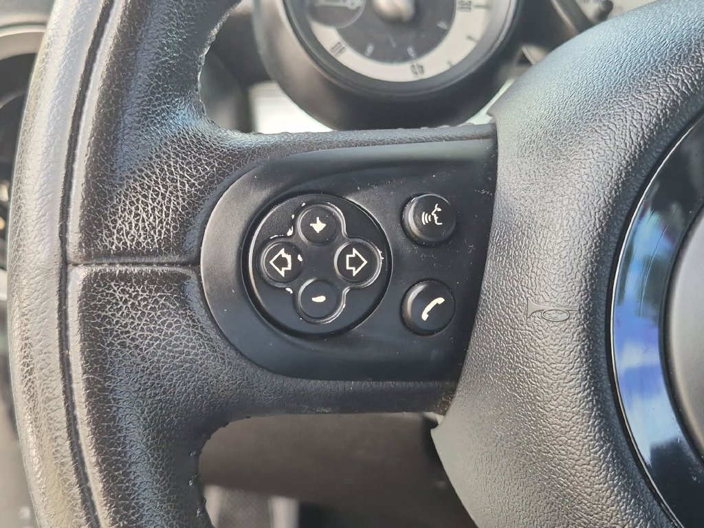 Used 2014 MINI Cooper Convertible FWD image 18