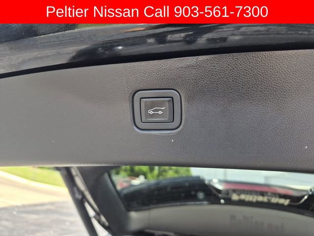 Used 2023 Chevrolet Blazer LT w/ Sound & Technology Package image 9