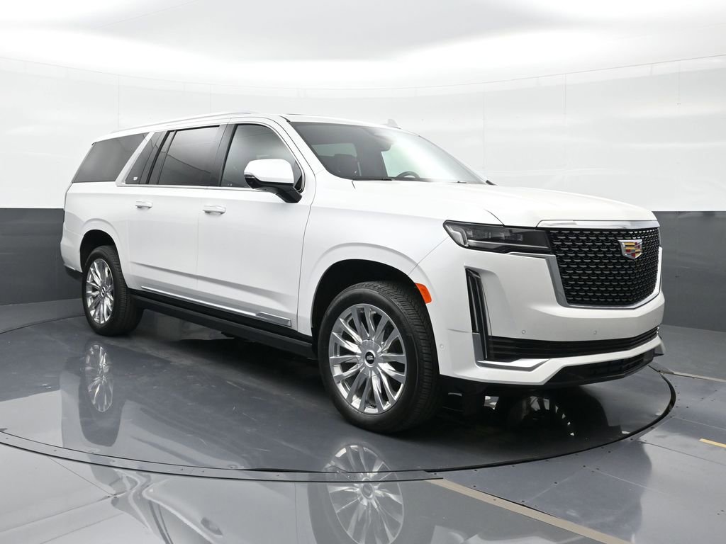 Used 2024 Cadillac Escalade ESV Premium Luxury w/ Performance Package image 13