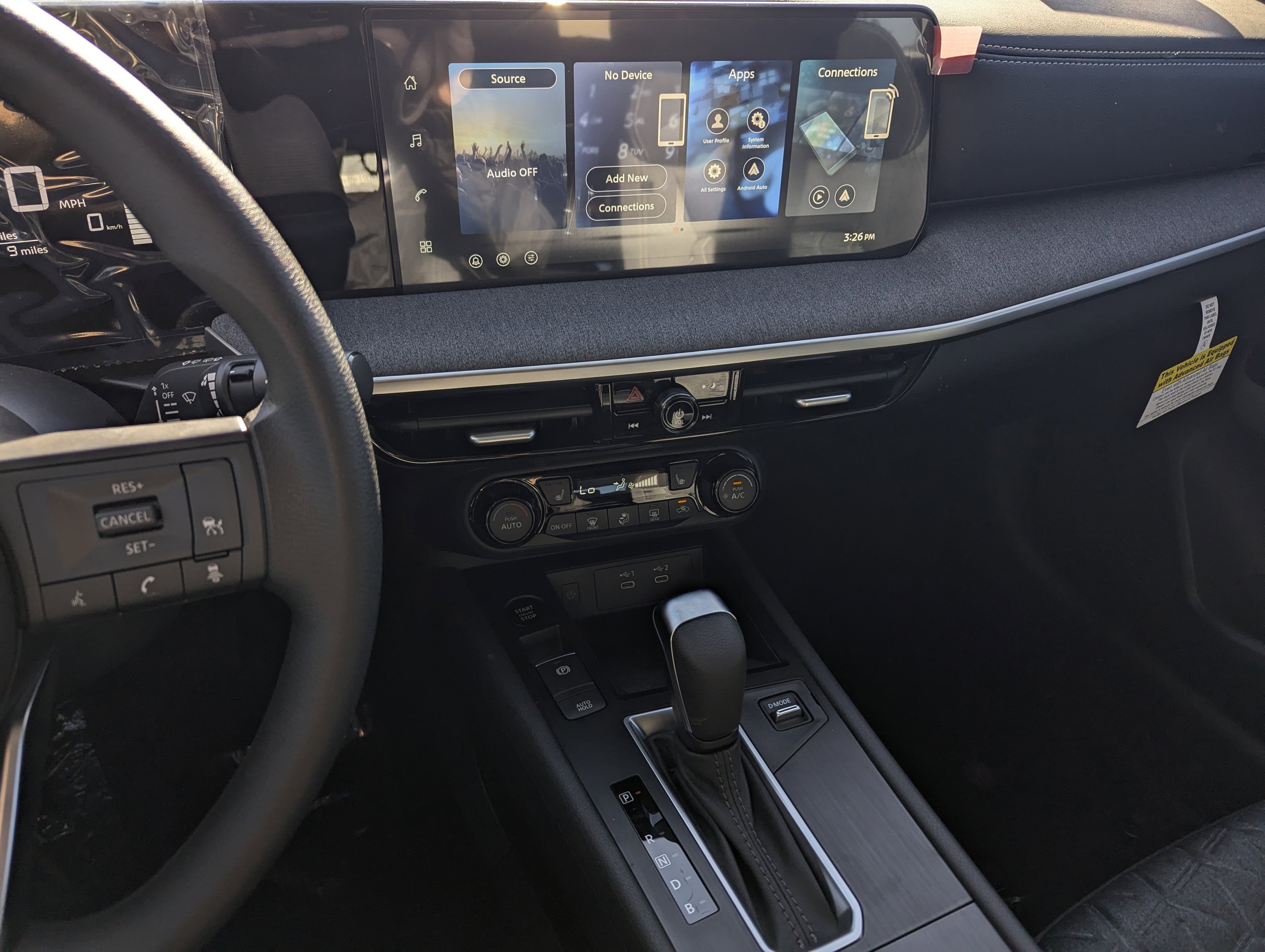 New 2026 Nissan Kicks SV image 10