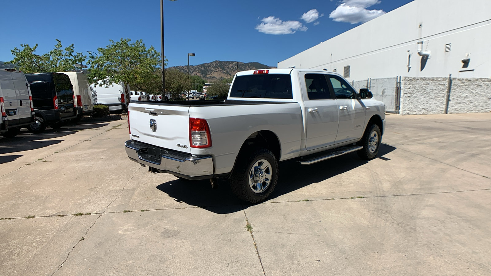 Used 2021 RAM 2500 Big Horn AWD/4WD image 4