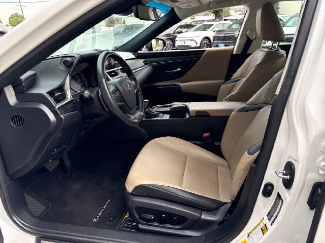 Used 2021 Lexus ES 350 w/ Accessory Package FWD image 10