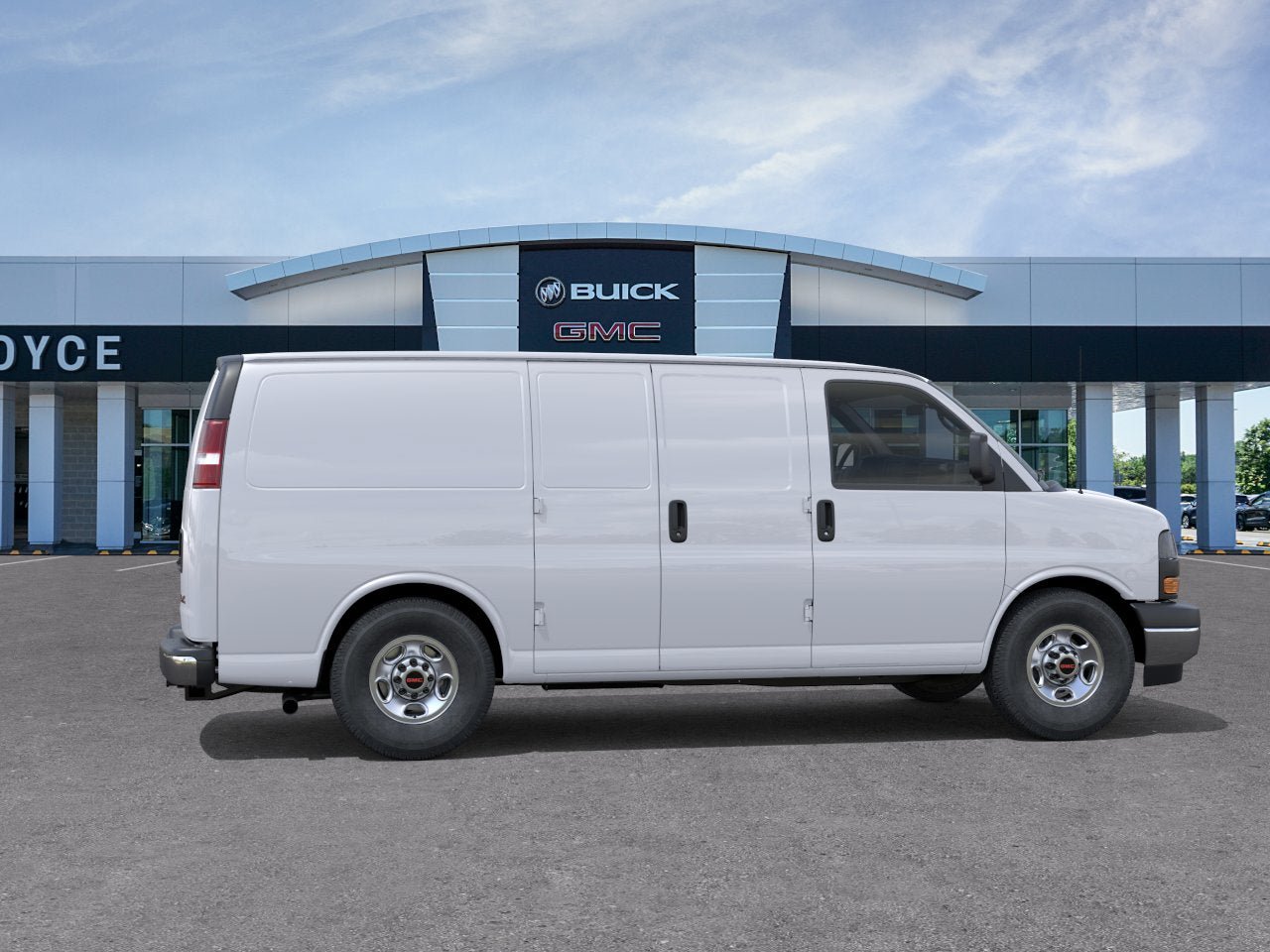 New 2026 GMC Savana 3500 w/ Driver Convenience Package RWD image 5