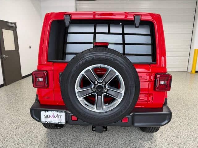Used 2023 Jeep Wrangler Unlimited Sahara w/ LED Lighting Group AWD/4WD image 4