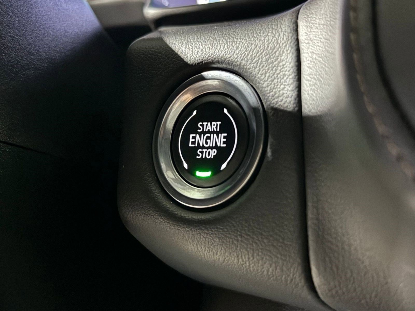 Used 2024 Chevrolet Tahoe High Country image 33