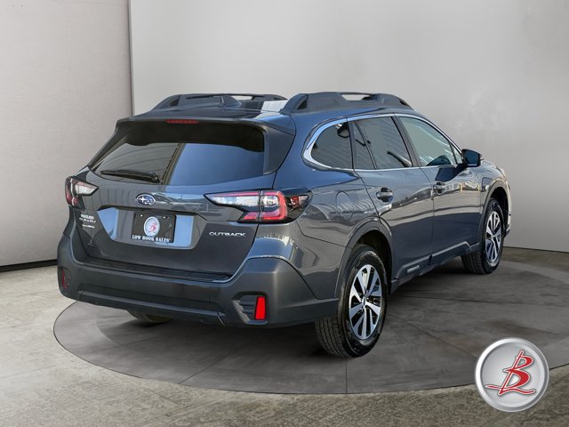 Used 2022 Subaru Outback Premium AWD/4WD image 7