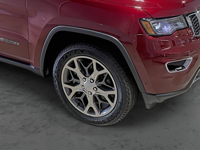 Used 2021 Jeep Grand Cherokee Limited w/ Sun & Sound Group AWD/4WD image 15