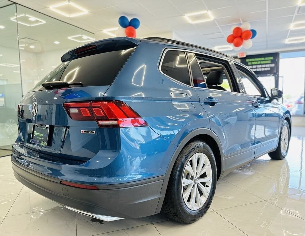 Used 2019 Volkswagen Tiguan SE w/ Panoramic Sunroof Package AWD/4WD image 5