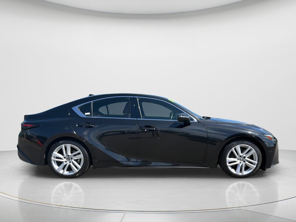 Used 2023 Lexus IS 300 w/ Comfort Package RWD image 4
