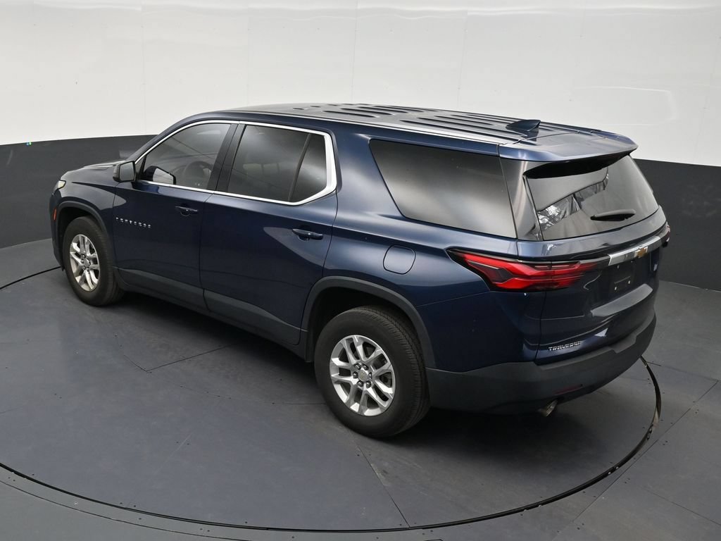 Used 2023 Chevrolet Traverse LS FWD image 13