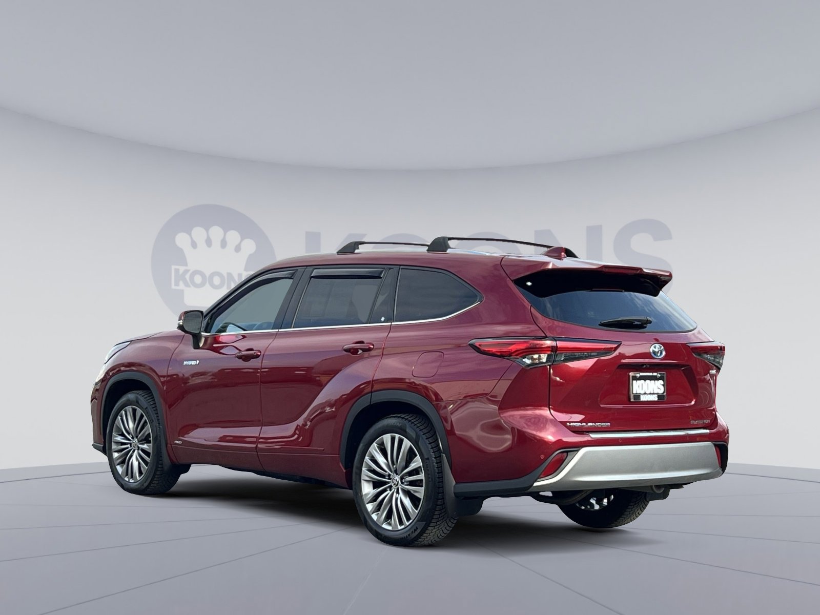 Used 2020 Toyota Highlander Platinum image 4