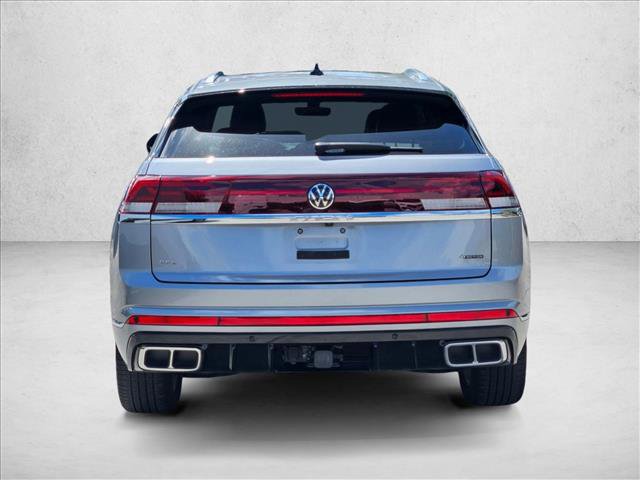 Used 2024 Volkswagen Atlas Cross Sport SEL R-Line image 4