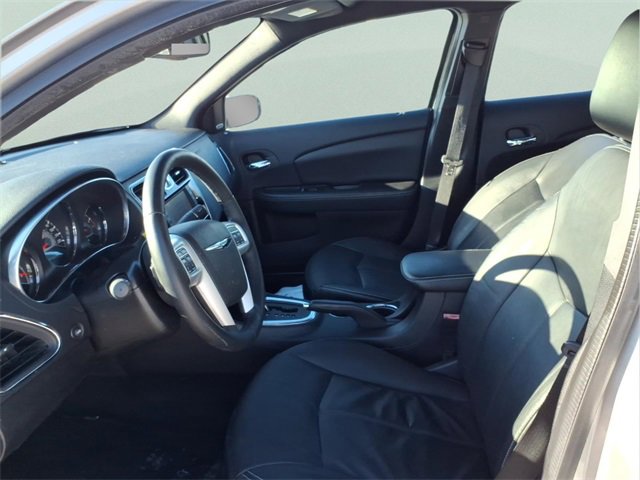 Used 2013 Chrysler 200 Limited w/ Sun/Sound Group image 11