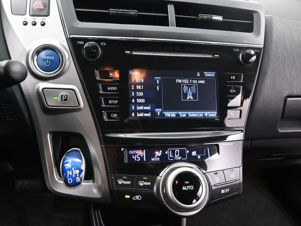 Used 2017 Toyota Prius V Two image 13