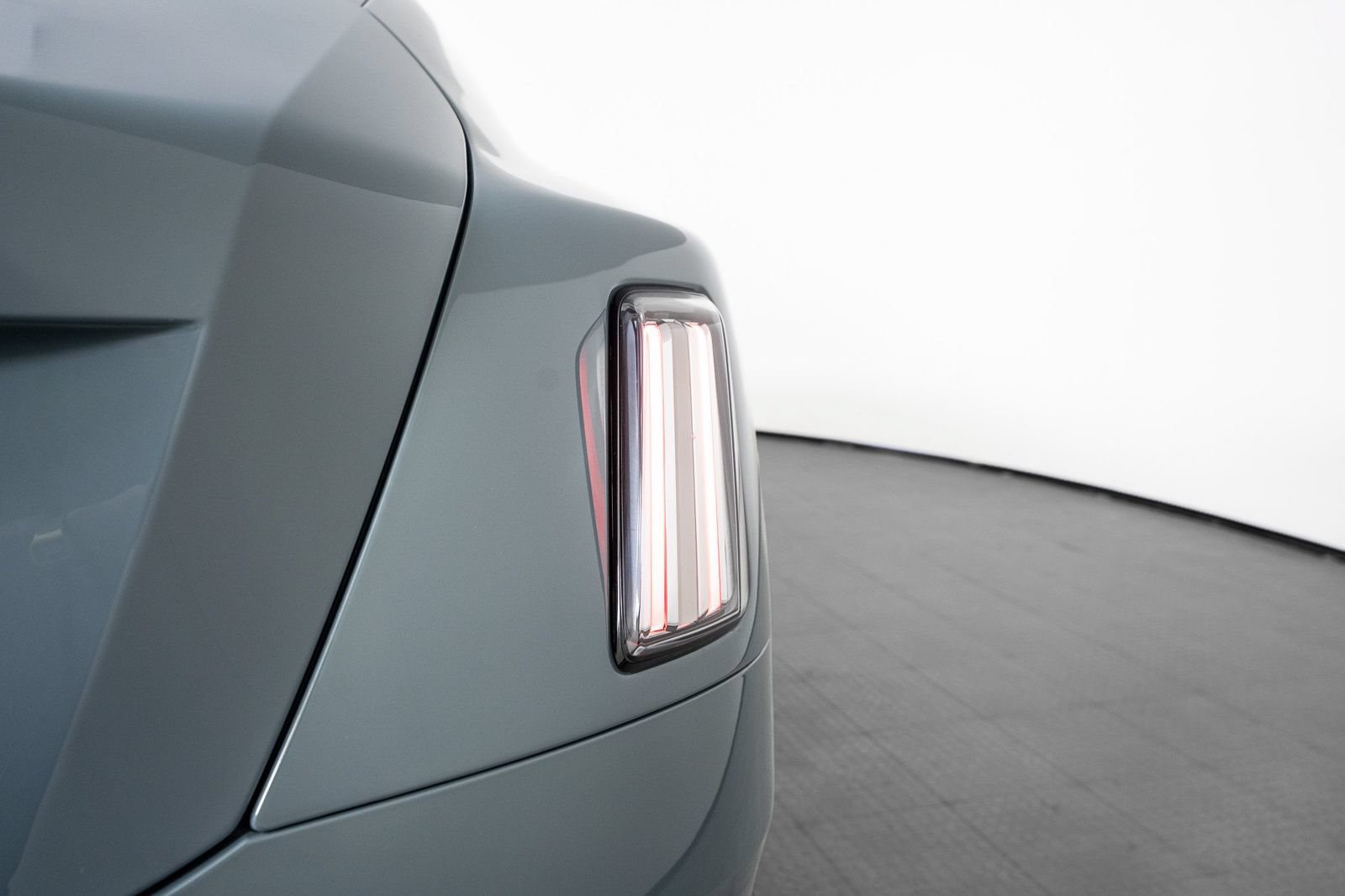 Used 2024 Rolls-Royce Spectre w/ Leather Finishing Pack AWD/4WD image 17