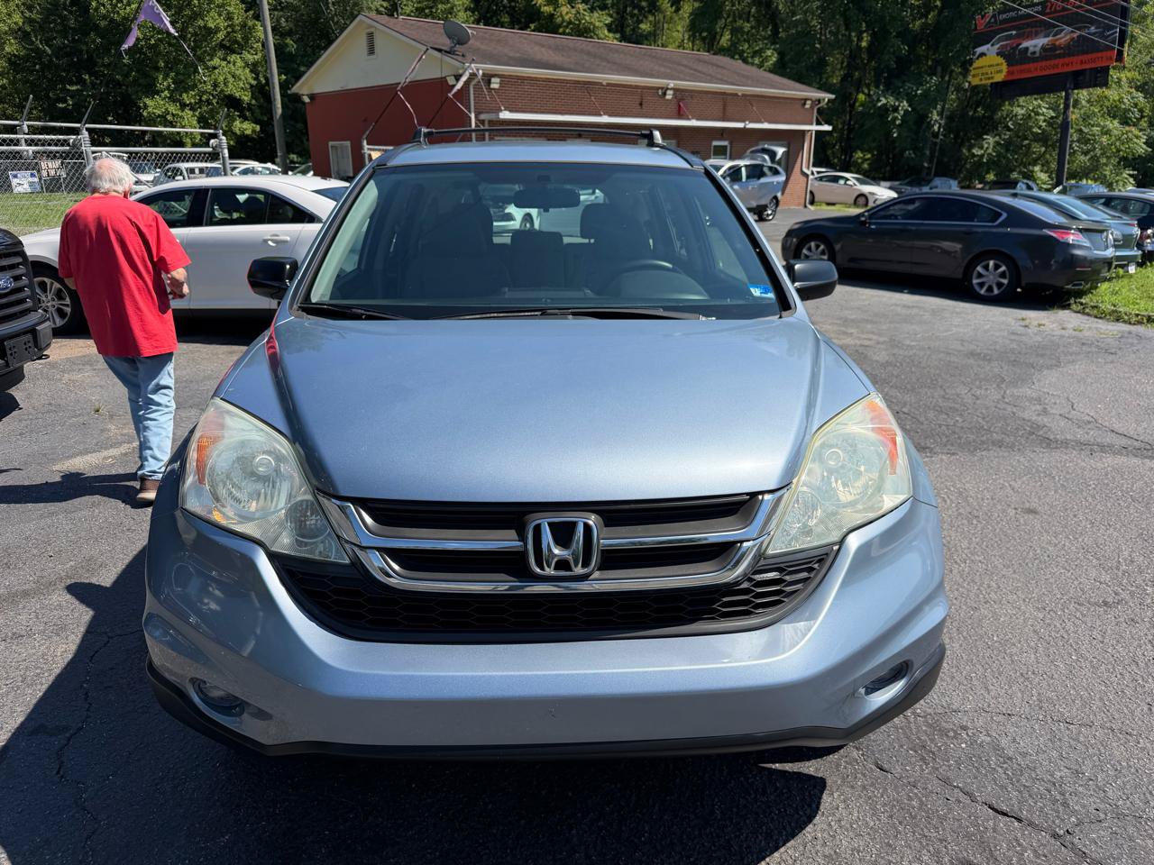 Used 2010 Honda CR-V LX image 2