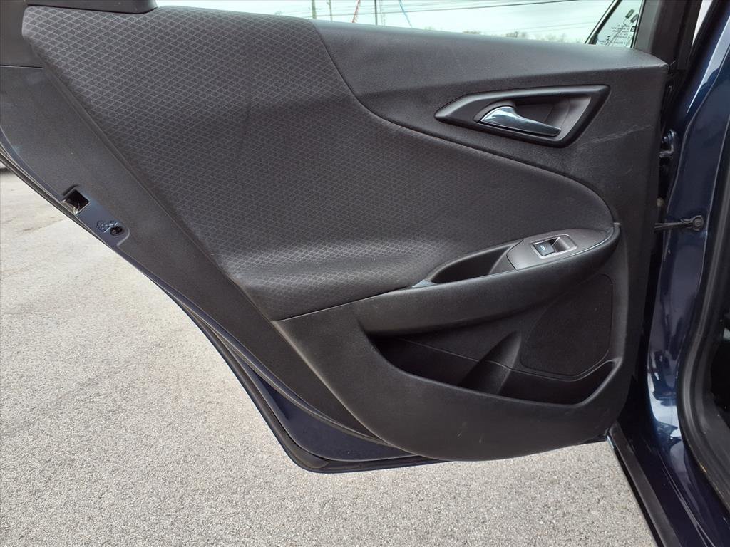 Used 2019 Chevrolet Malibu LT w/ Driver Confidence Package image 28