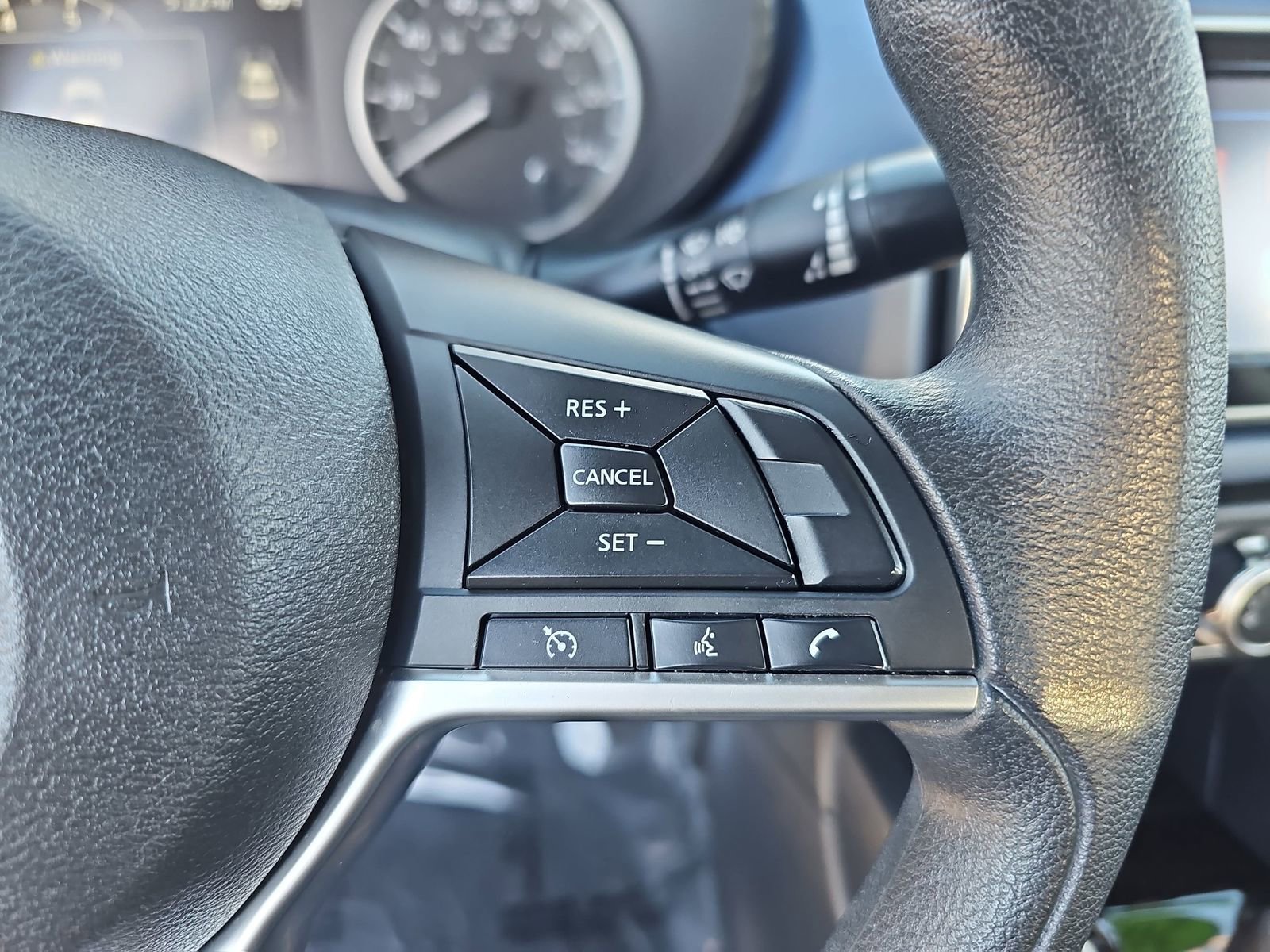 Used 2023 Nissan Versa SV image 17