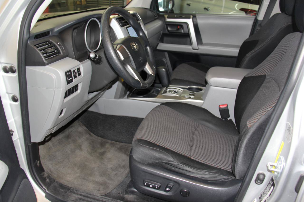 Used 2010 Toyota 4Runner SR5 RWD image 20