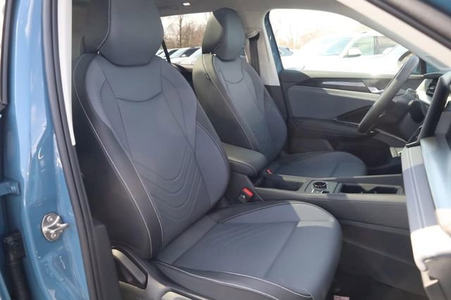 New 2026 Volkswagen Tiguan SE image 18