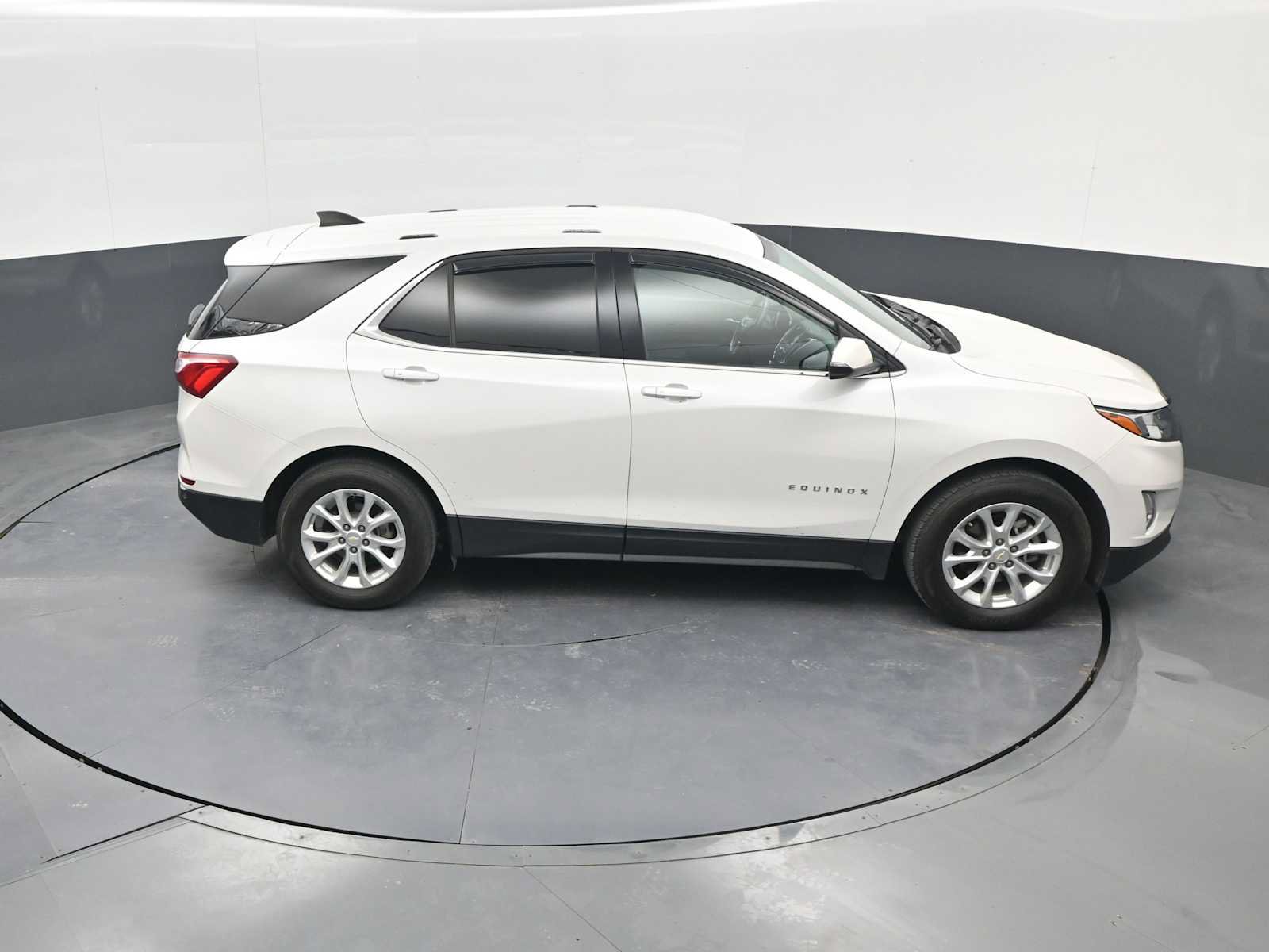 Used 2019 Chevrolet Equinox LT FWD image 41