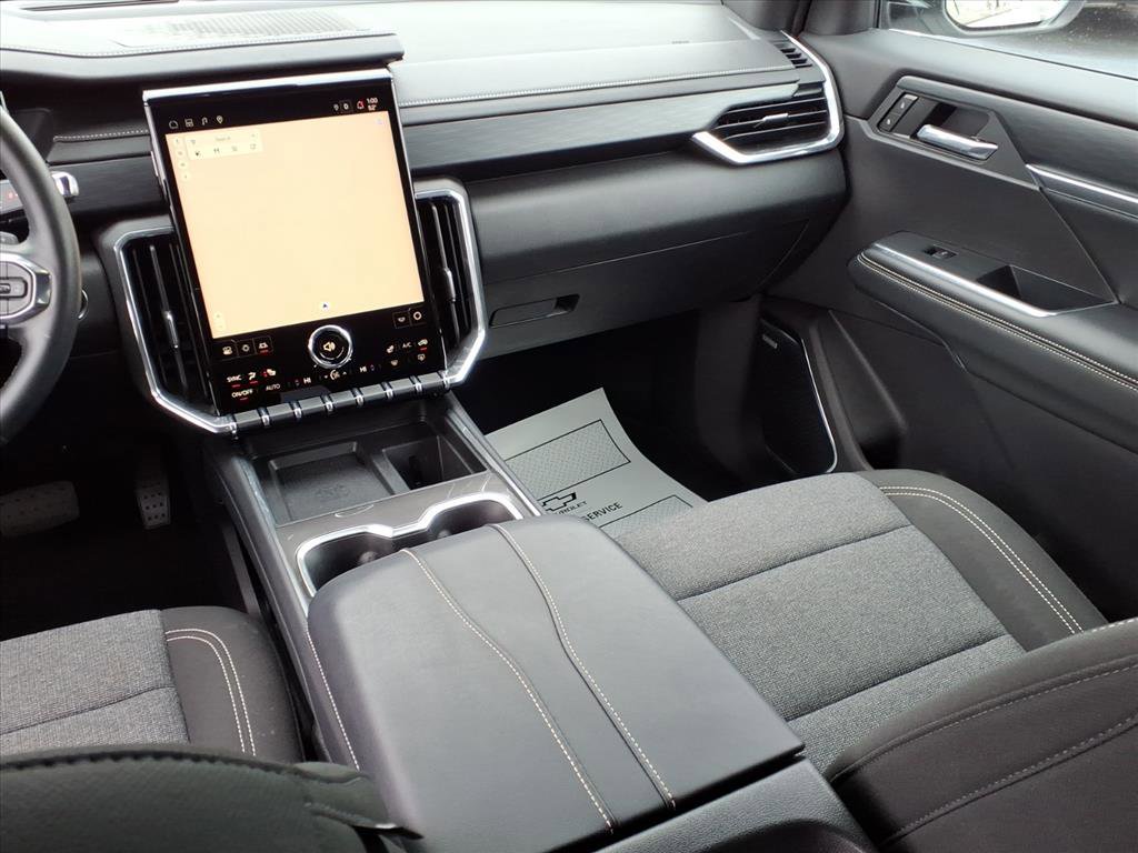 Used 2025 GMC Acadia Elevation image 22