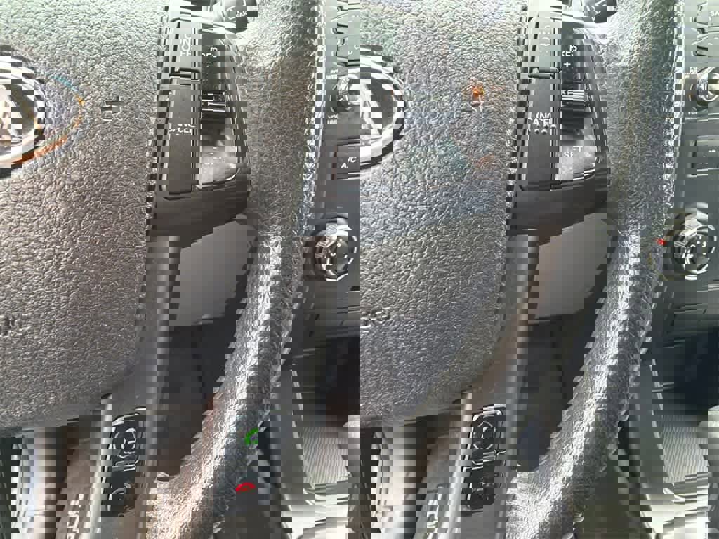 Used 2013 Kia Sorento LX w/ Value Pkg image 24