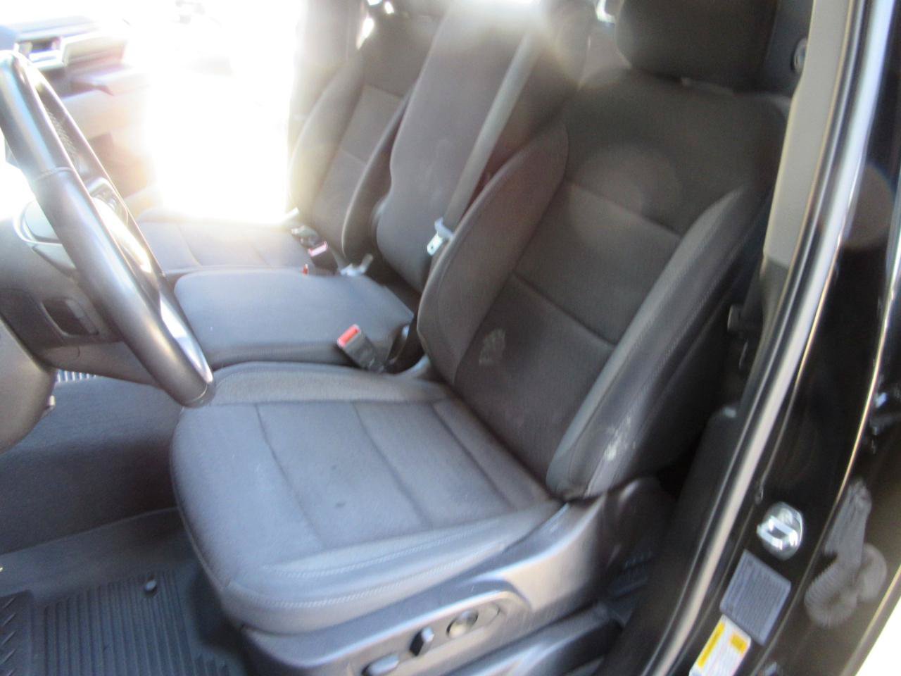 Used 2024 GMC Sierra 2500 SLE w/ SLE Convenience Package AWD/4WD image 8