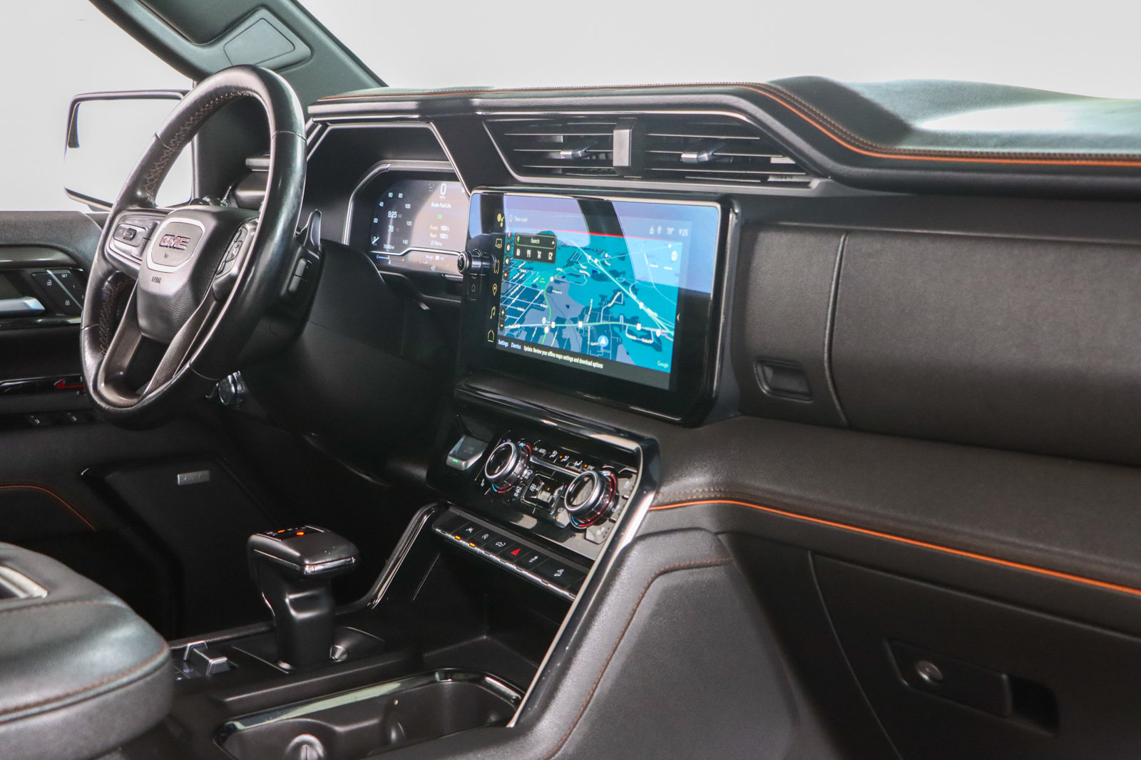 Used 2022 GMC Sierra 1500 AT4 w/ AT4 Preferred Package AWD/4WD image 30