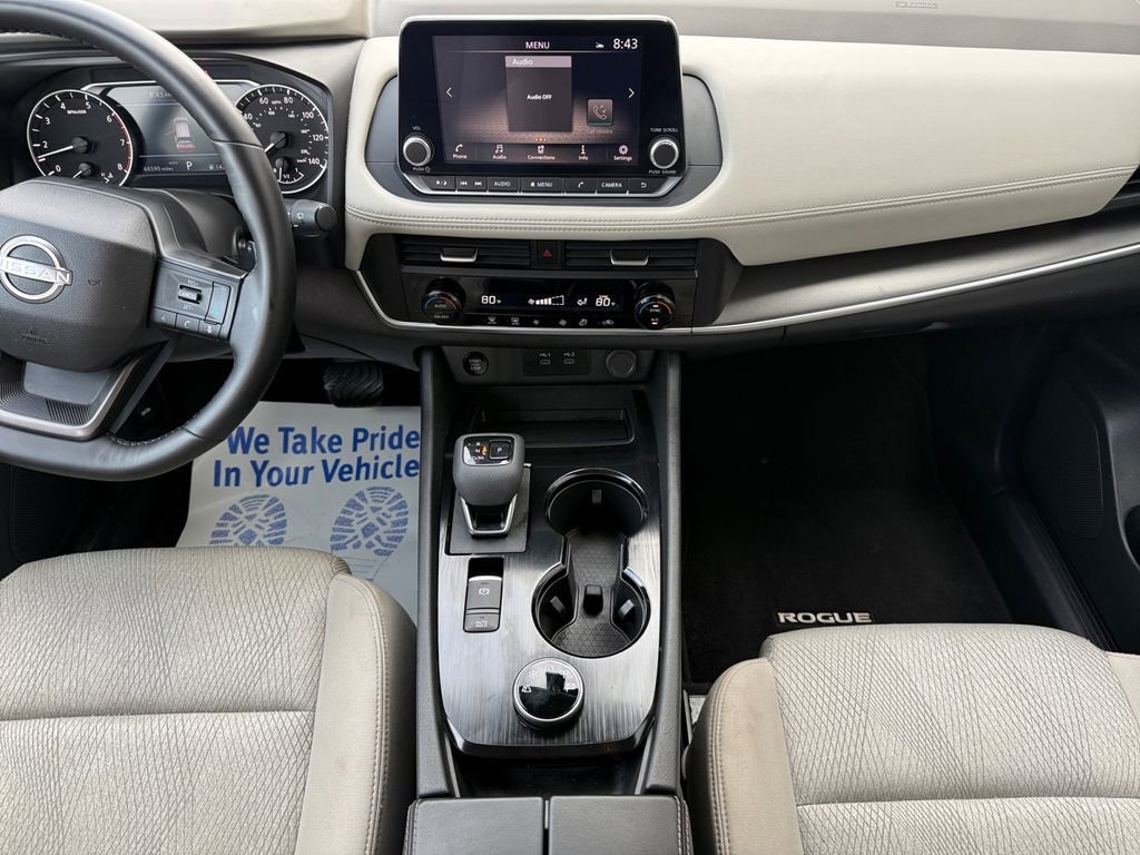 Used 2025 Nissan Rogue SV AWD/4WD image 11