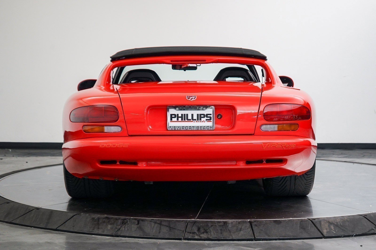 Used 1993 Dodge Viper RT/10 image 17