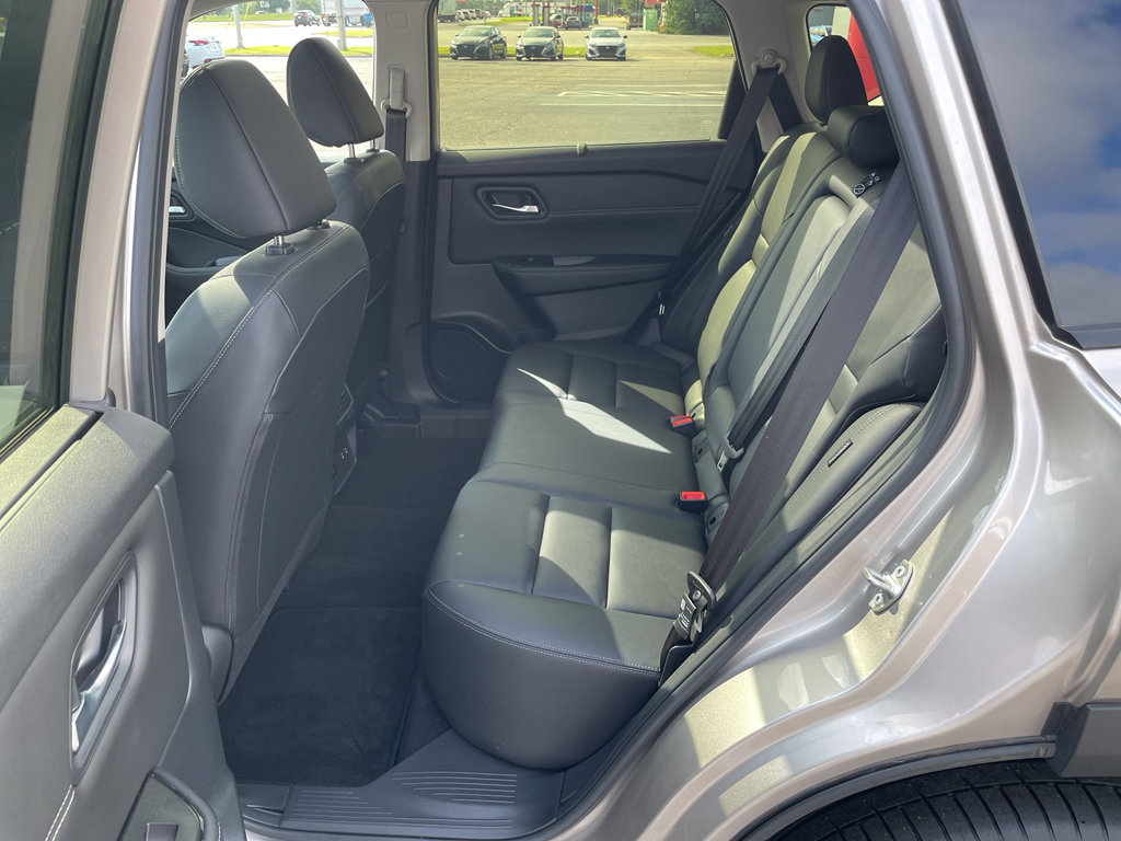 Certified 2024 Nissan Rogue SL w/ SL Premium Package image 23
