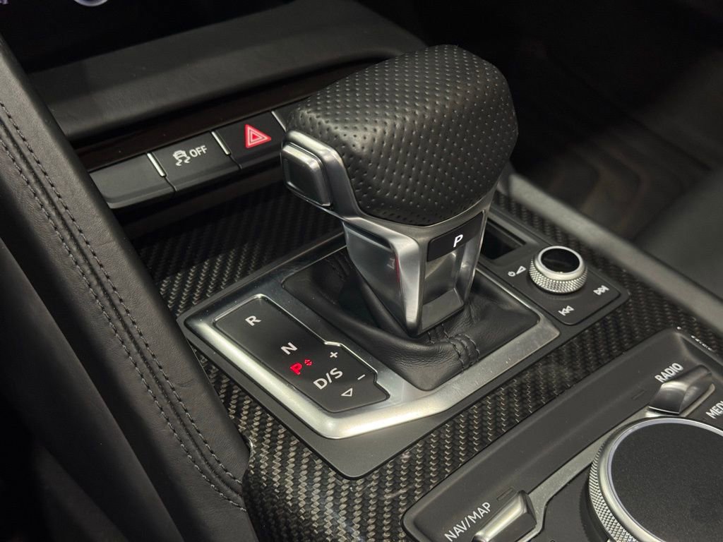 Used 2018 Audi R8 V10 plus image 22