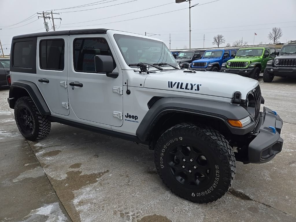 Used 2023 Jeep Wrangler Unlimited image 12