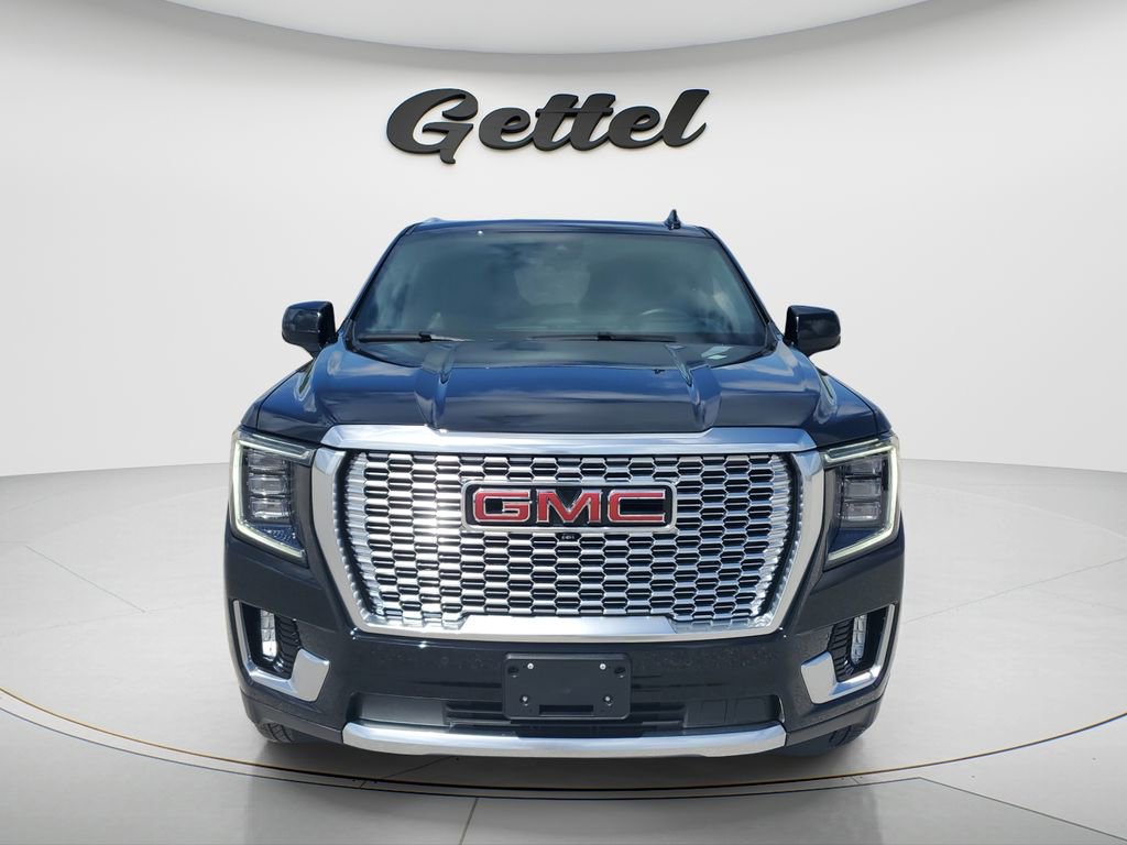 Used 2024 GMC Yukon XL Denali w/ Advanced Technology Package image 8