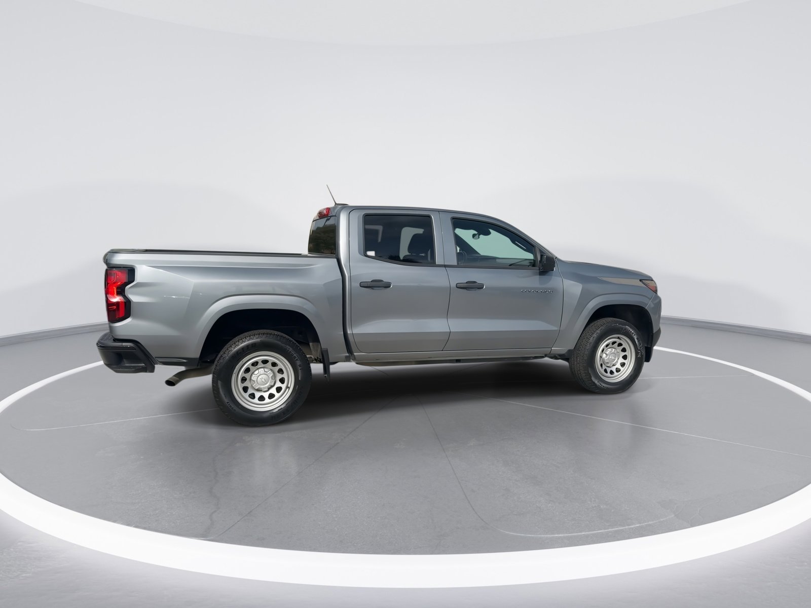 Used 2023 Chevrolet Colorado W/T RWD image 9