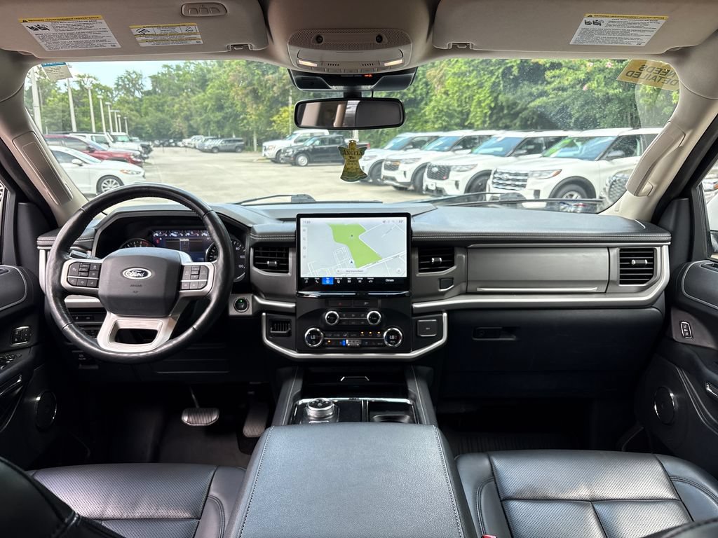 Used 2022 Ford Expedition Max XLT RWD image 7