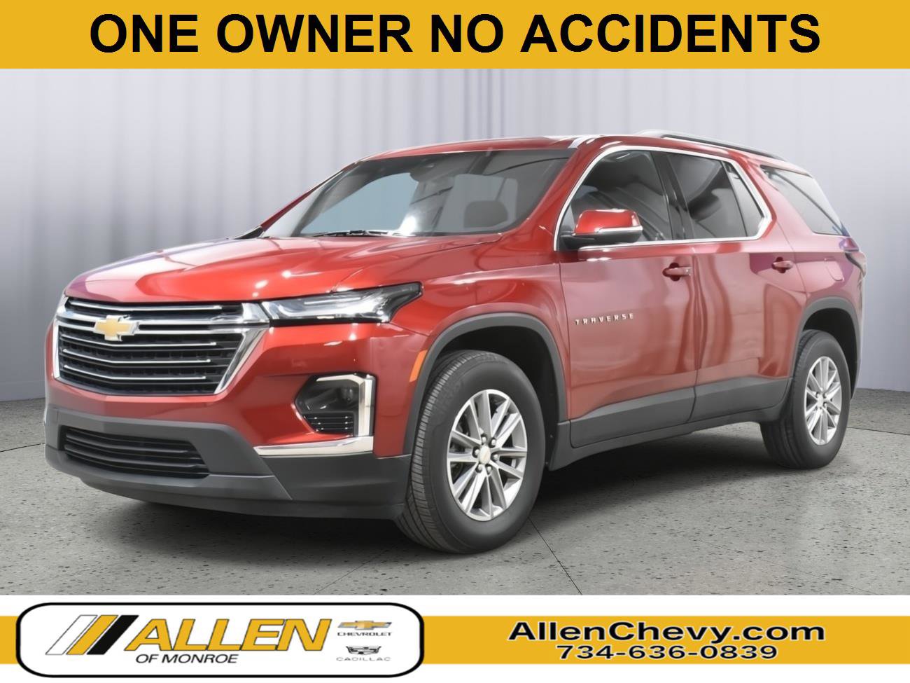 Used 2023 Chevrolet Traverse LT image 1