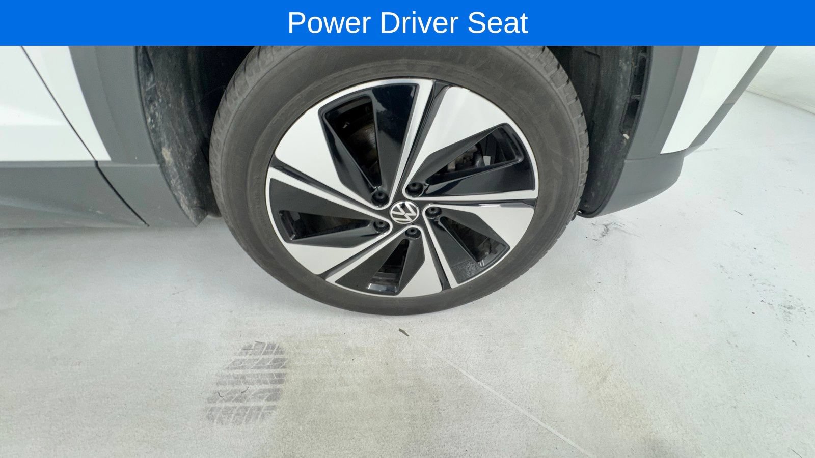 Used 2023 Volkswagen Taos SE AWD/4WD image 8