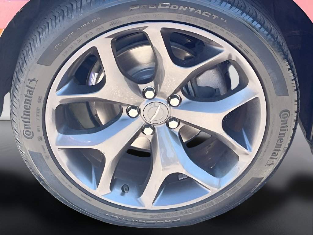 Used 2021 Chrysler 300 S RWD image 32