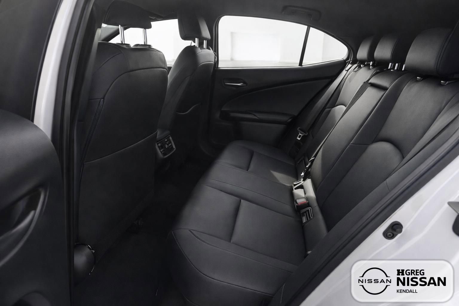 Used 2020 Lexus UX 200 w/ Accessory Package 2 FWD image 6