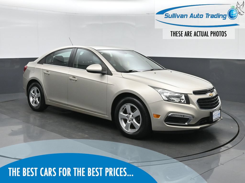 Used 2016 Chevrolet Cruze LT w/ Enhanced Safety Package FWD image 1