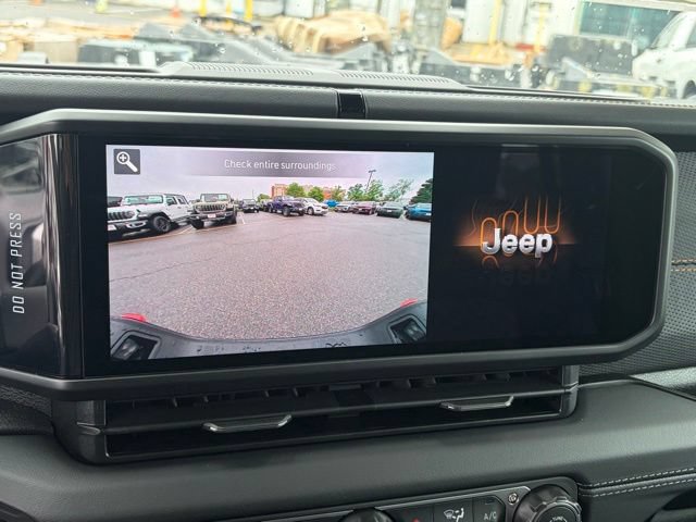 New 2026 Jeep Gladiator Mojave w/ Safety Group AWD/4WD image 3