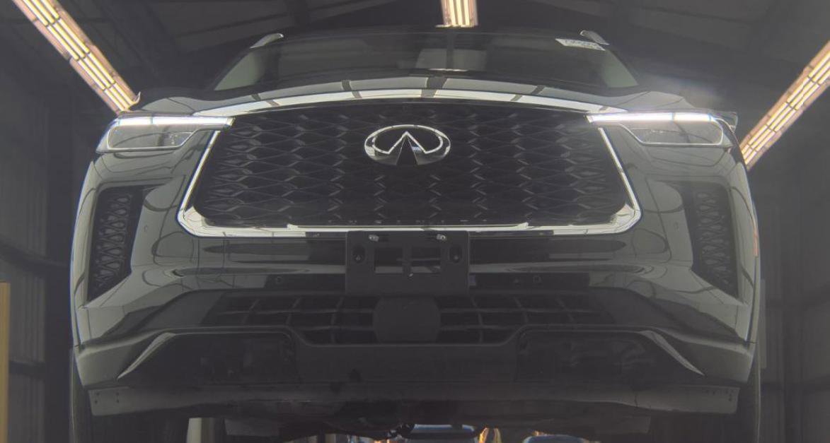 Certified 2023 INFINITI QX60 Luxe w/ Cargo Package image 3