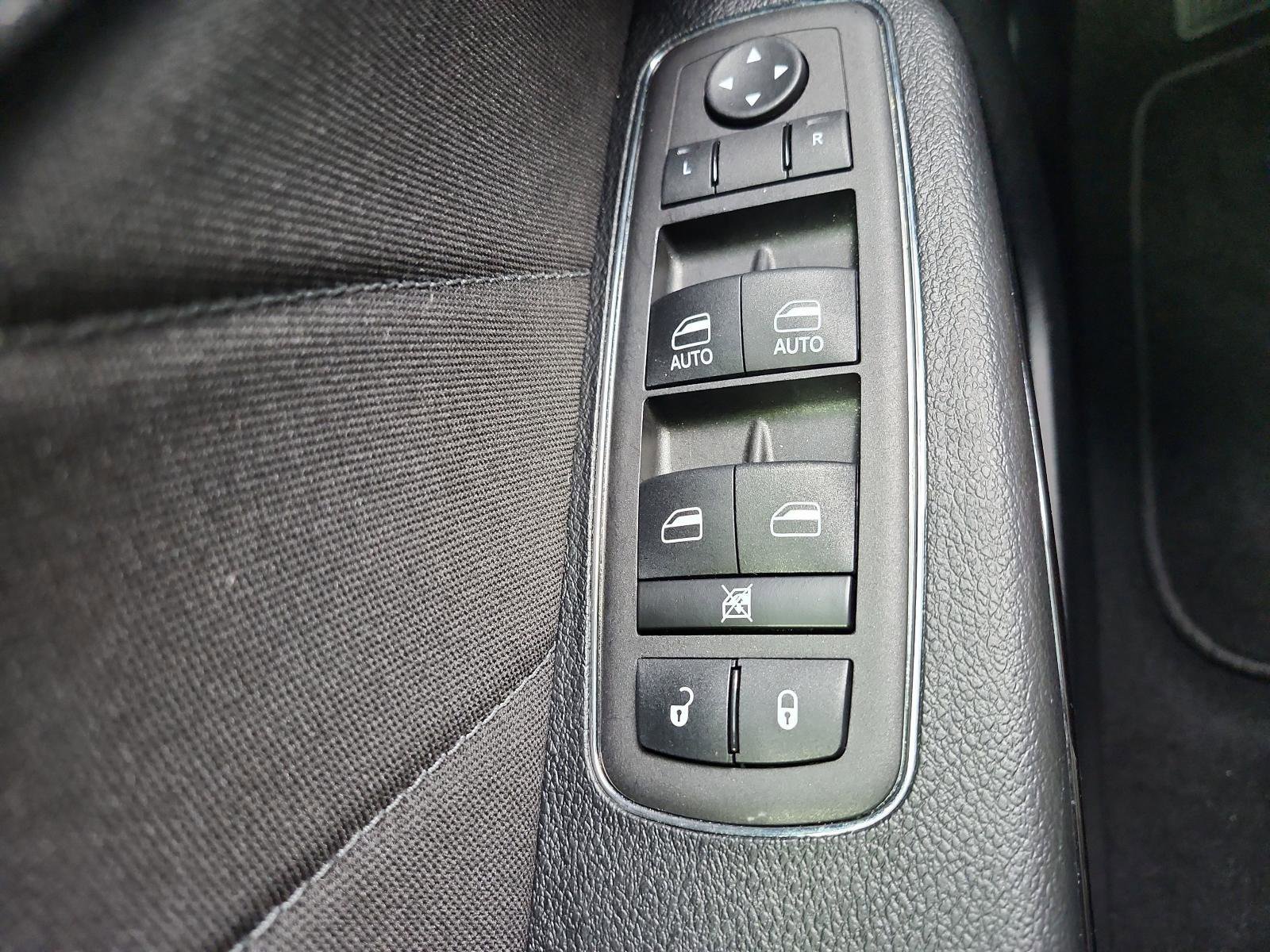 Used 2023 Dodge Charger R/T w/ Blacktop Package image 20