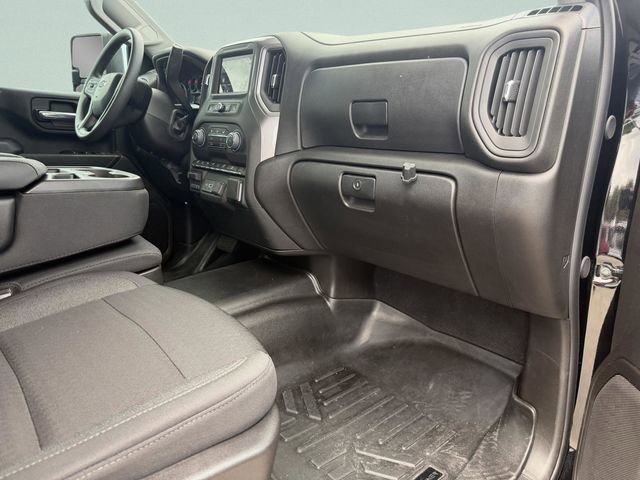 Certified 2025 Chevrolet Silverado 2500 Custom w/ Custom Value Package image 15